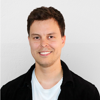 Phillip-m.-farve-400x400